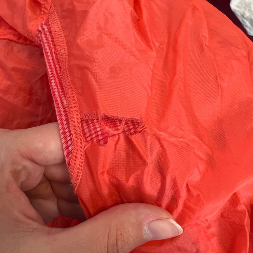 Lululemon Jacket - Picture 8 of 8
